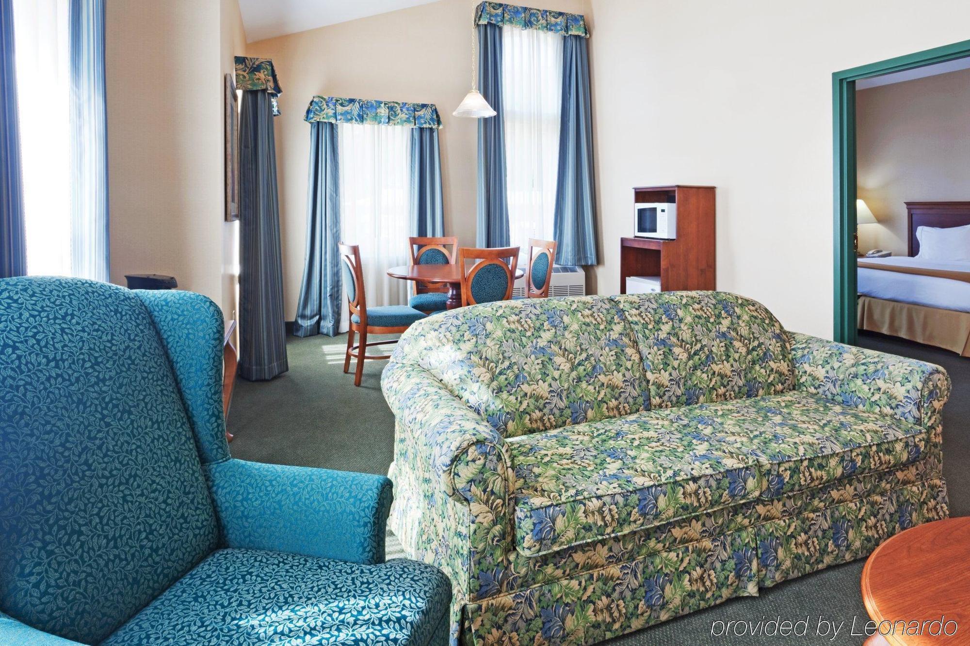 Holiday Inn Express Durham-Unh By Ihg Room photo