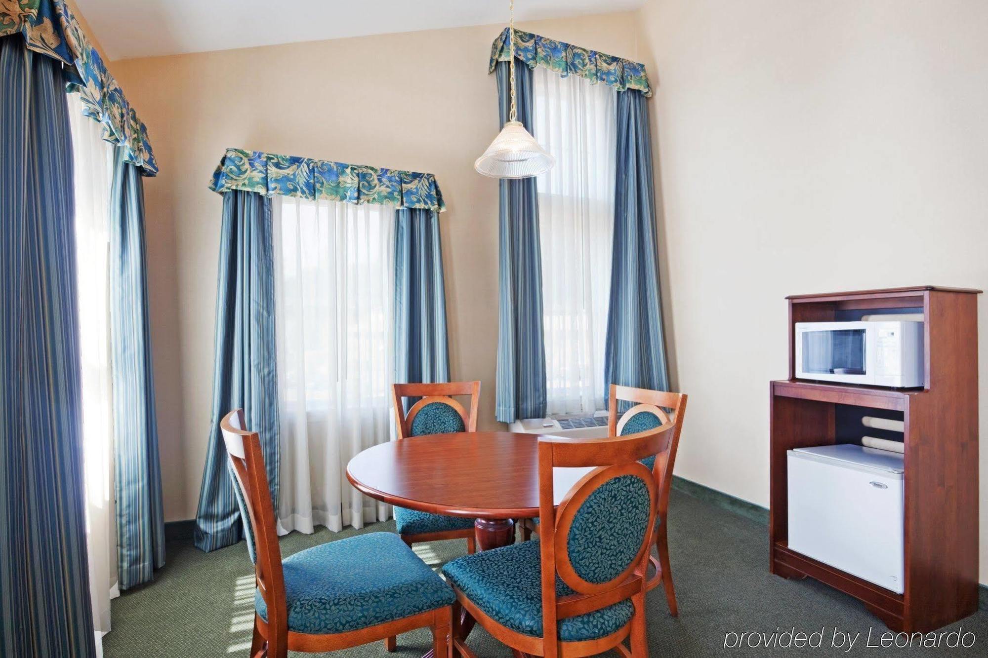 Holiday Inn Express Durham-Unh By Ihg Room photo